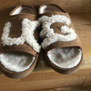 UGG Women's Slide Slippers: Chestnut / Natural
